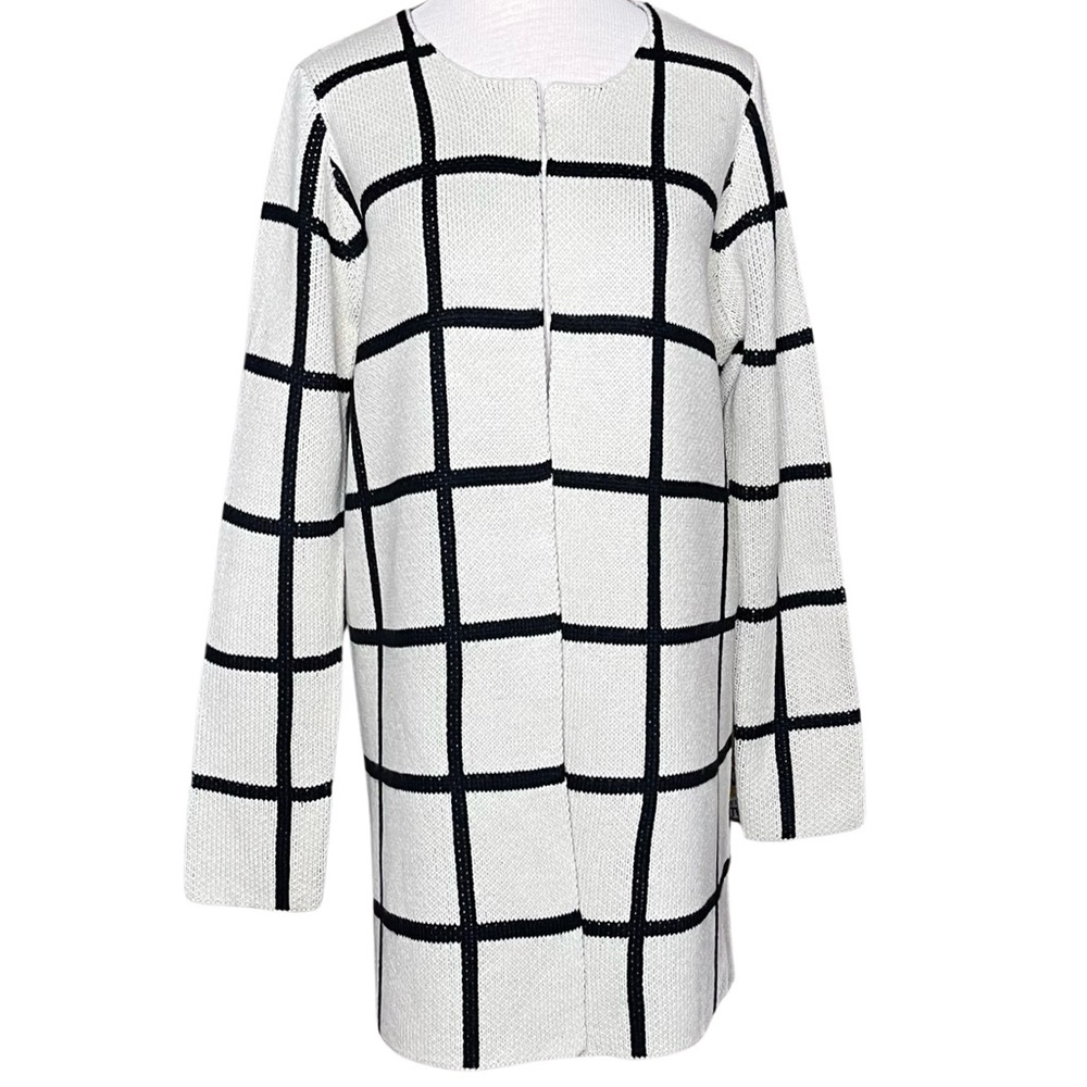 Oliver Mid Length Cardigan Sweater with a Open Front Long Sleeves